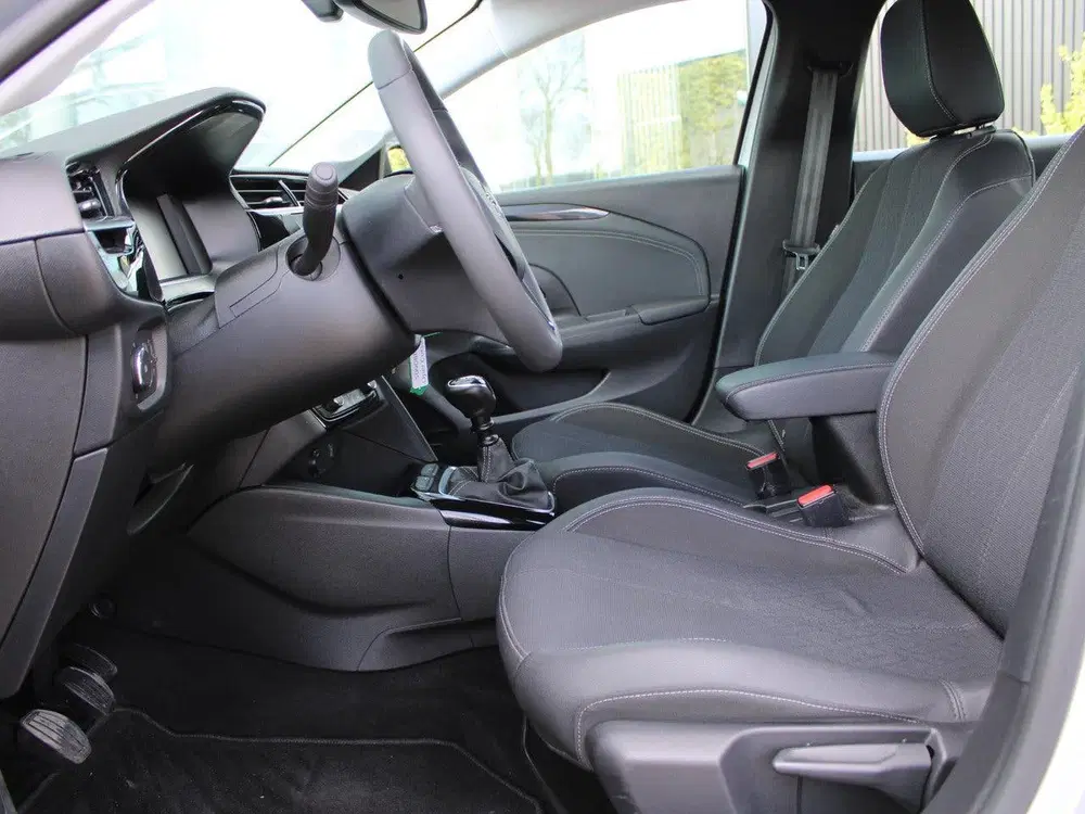 Opel Corsa 1.2 Elegance uit 2022, foto 13