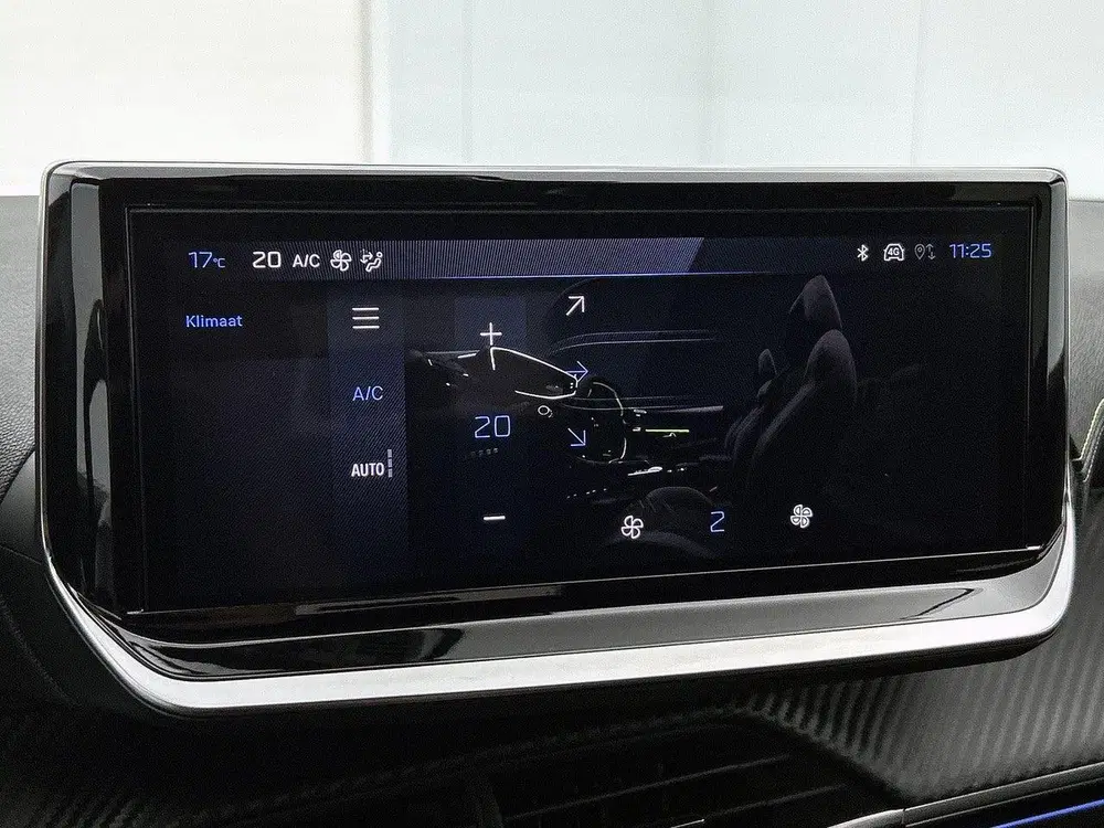 Peugeot 208 1.2 Hybrid 110 e-DCS6 GT uit 2025, foto 20