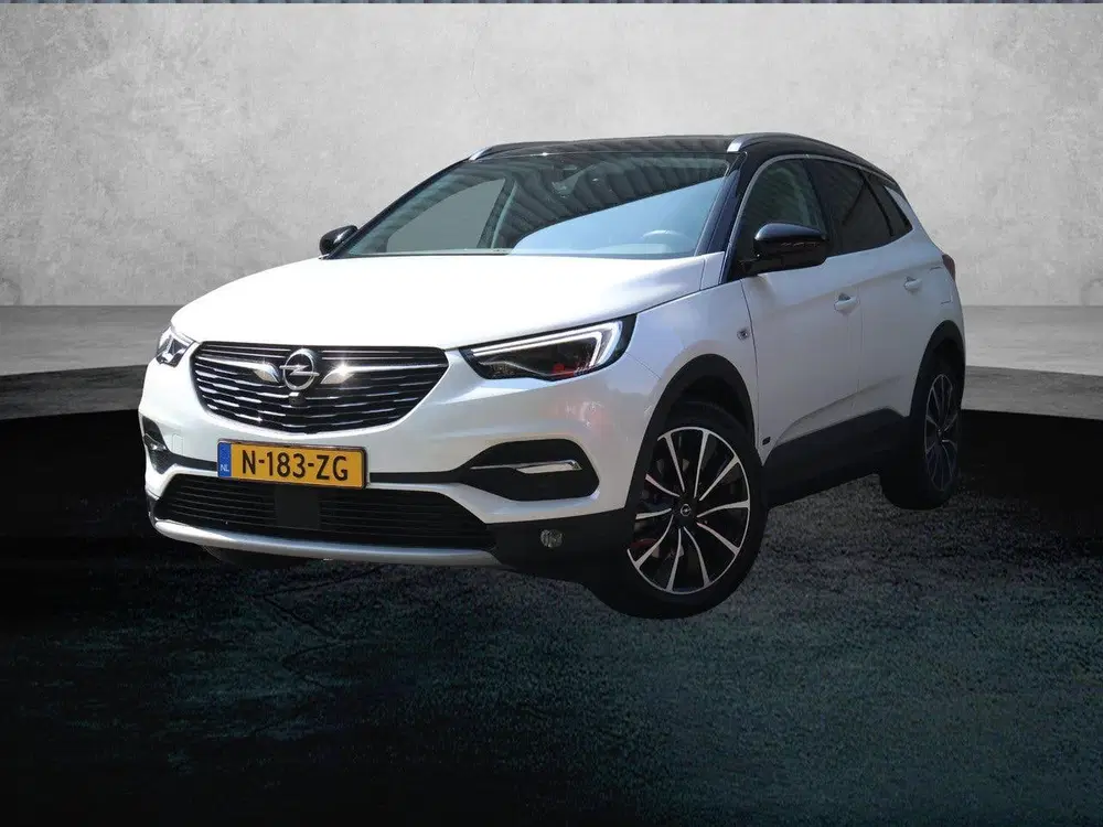 Opel Grandland X 1.6 300pk Hybrid4 Ultimate uit 2020