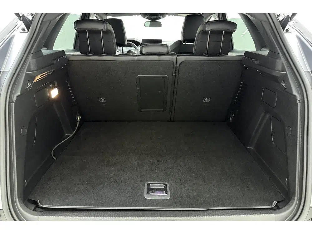 Peugeot 3008 1.6 HYbrid 180 Allure Pack Business uit 2024, foto 10