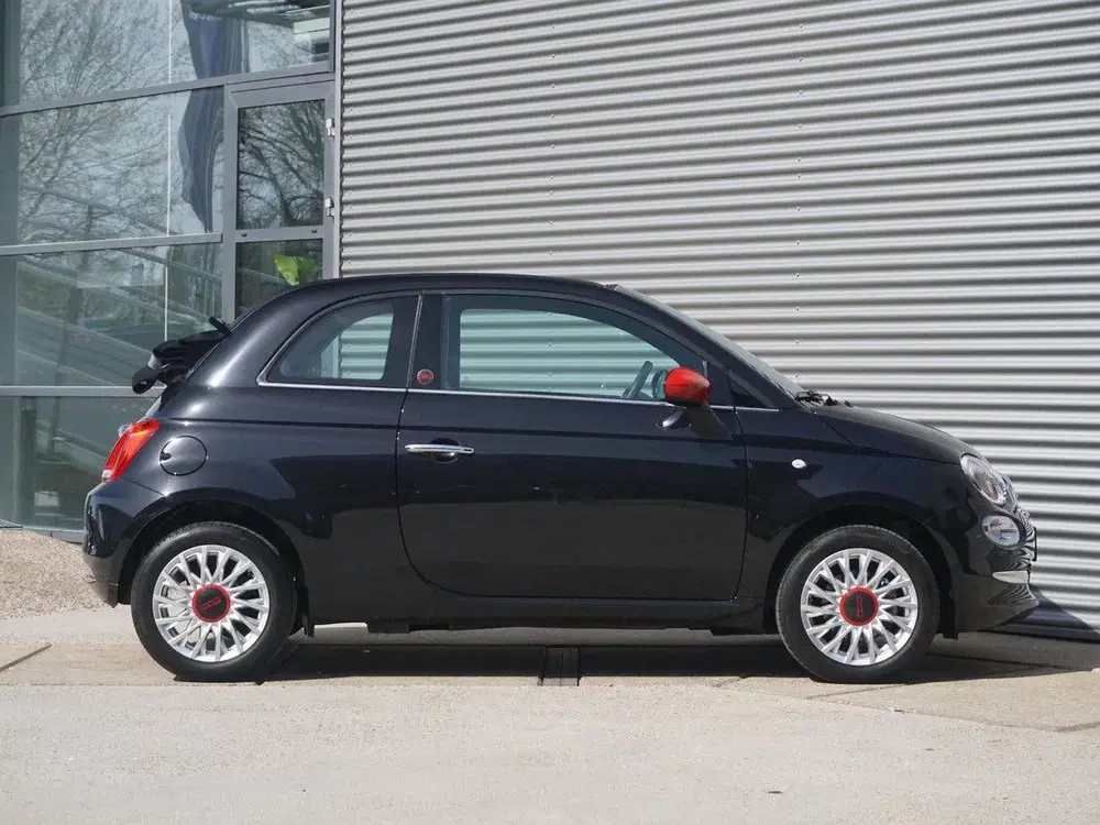 Fiat 500C 1.0 Hybrid RED Fiat Fiat 500 (bj 2022) uit 2022, foto 4