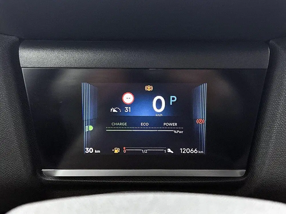 Citroën C4 Plus Hybrid 145pk Automaat uit 2025, foto 20