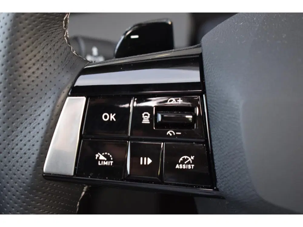 Opel Astra Sports Tourer 1.2 Turbo Hybrid Ultimate uit 2025, foto 11