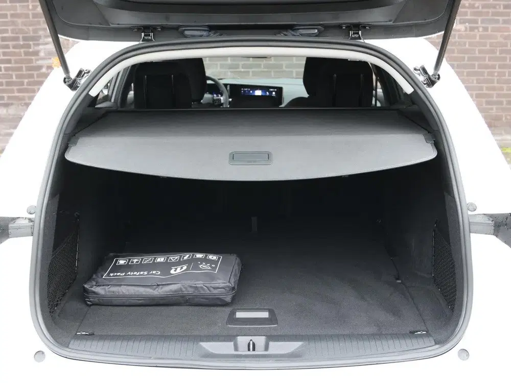 Opel Astra ST Business Edition 110pk uit 2025, foto 20