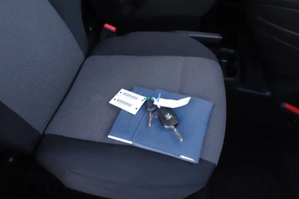 Peugeot Partner 1.6 BlueHDI Pro airco trekhaak (bj 2019) uit 2019, foto 11