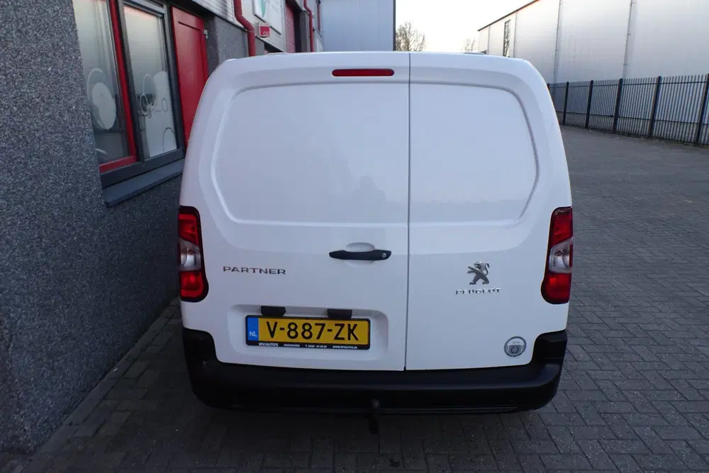 Peugeot Partner 1.6 BlueHDI Pro airco trekhaak (bj 2019) uit 2019, foto 15