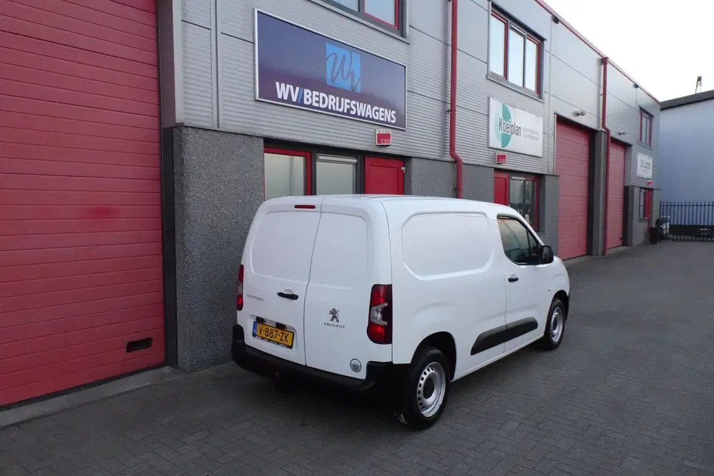 Peugeot Partner 1.6 BlueHDI Pro airco trekhaak (bj 2019) uit 2019, foto 3
