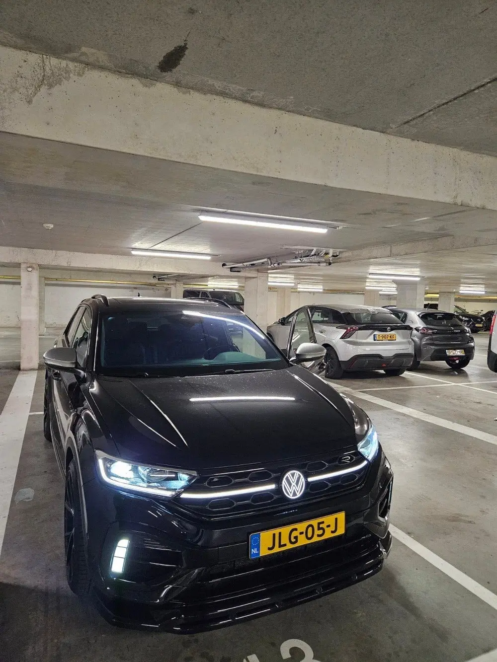Volkswagen T-Roc 2.0 TSI 300pk 4Motion 7-DSG pano,Akra uit 2022, foto 10