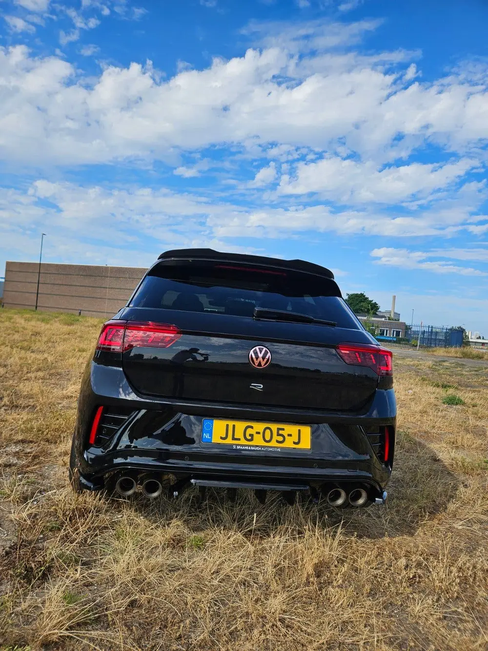 Volkswagen T-Roc 2.0 TSI 300pk 4Motion 7-DSG pano,Akra uit 2022, foto 6