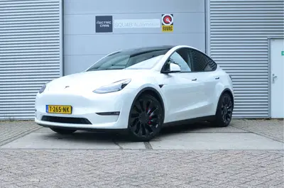 Tesla Model Y Performance AWD 75 kWh AutoPilot3.0 Ryzen uit 2023