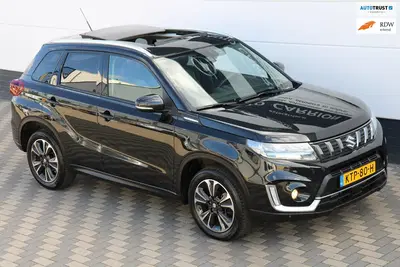 Suzuki Vitara 1.4 Boosterjet Style Smart Hybrid Pano Car uit 2022