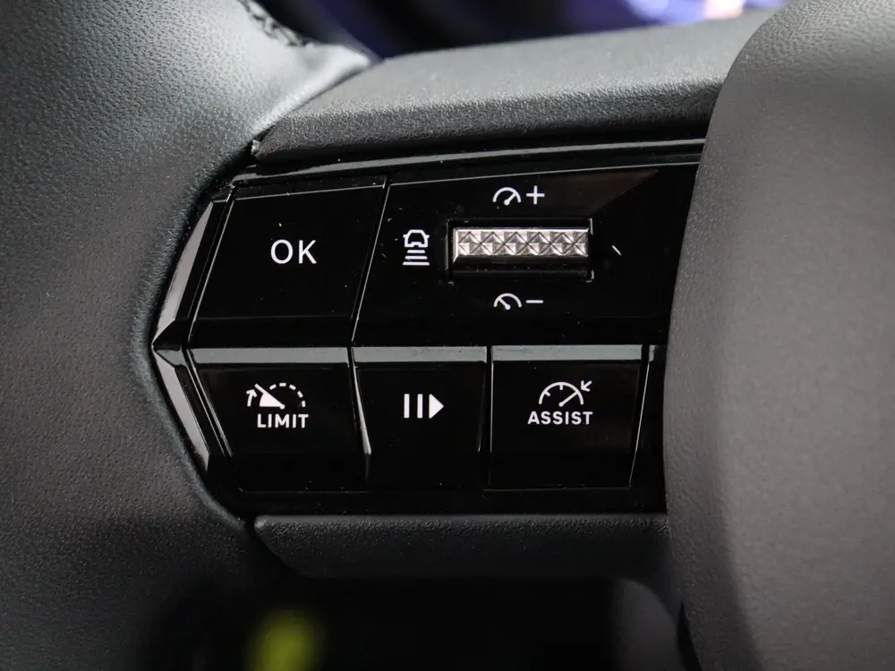 Alfa Romeo Junior Elettrica 54 kWh Climate control uit 2025, foto 14