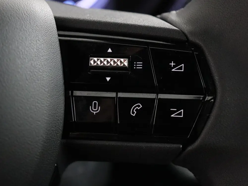 Alfa Romeo Junior Elettrica 54 kWh Climate control uit 2025, foto 15