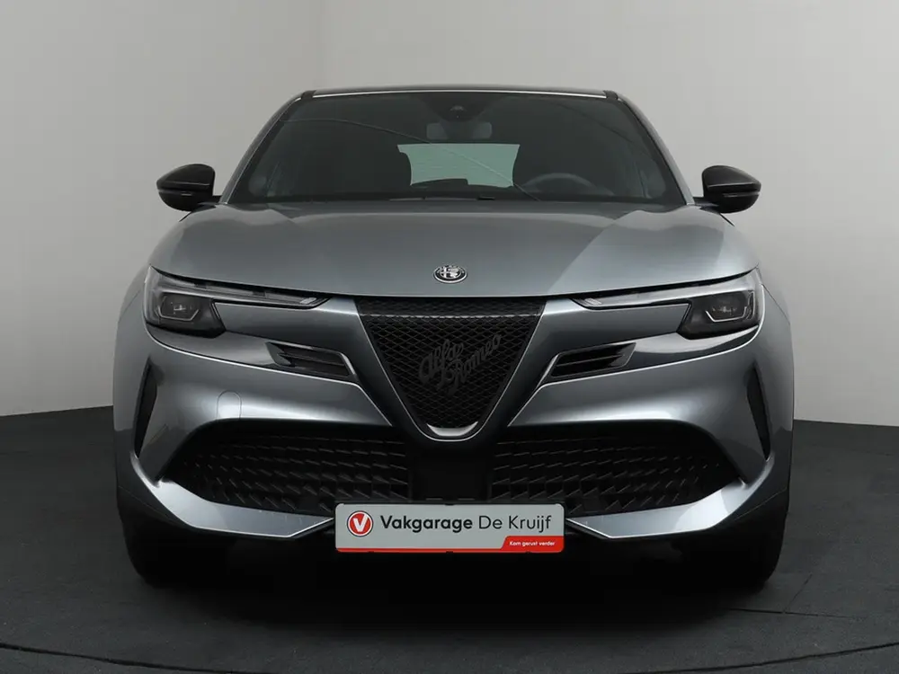 Alfa Romeo Junior Elettrica 54 kWh Climate control uit 2025, foto 17