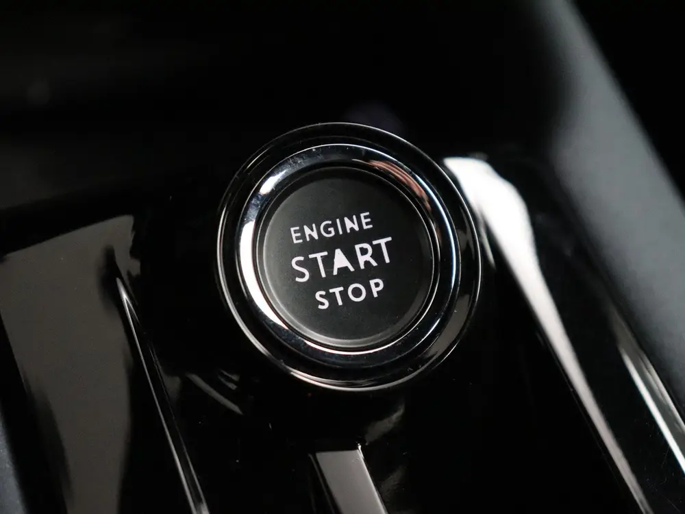Alfa Romeo Junior Elettrica 54 kWh Climate control uit 2025, foto 18