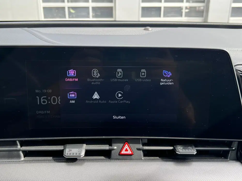 Kia Sportage 1.6 T-GDi Plug-in Hybrid AWD GT-PlusLine uit 2023, foto 16