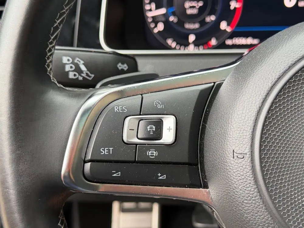 Volkswagen GOLF 1.5 TSI DSG 2x R-Line Pano Virtueel Stoelver uit 2019, foto 12