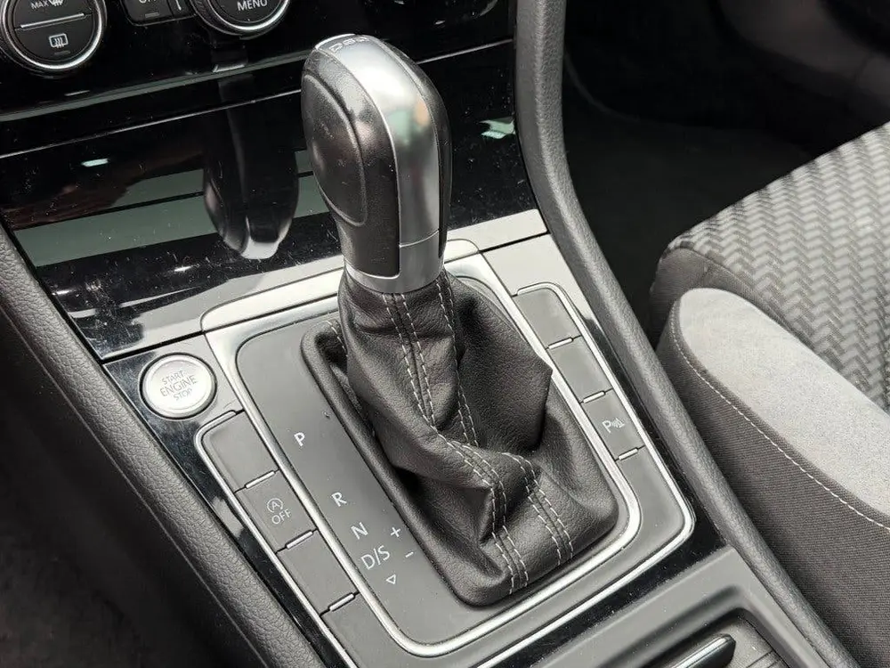 Volkswagen GOLF 1.5 TSI DSG 2x R-Line Pano Virtueel Stoelver uit 2019, foto 18