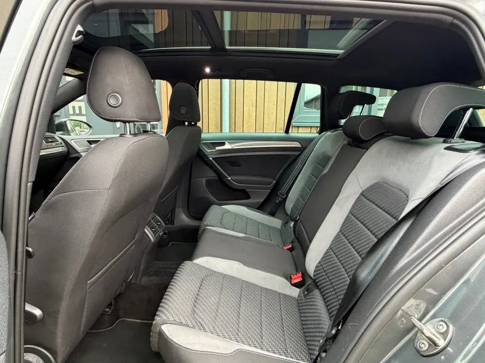 Volkswagen GOLF 1.5 TSI DSG 2x R-Line Pano Virtueel Stoelver uit 2019, foto 19