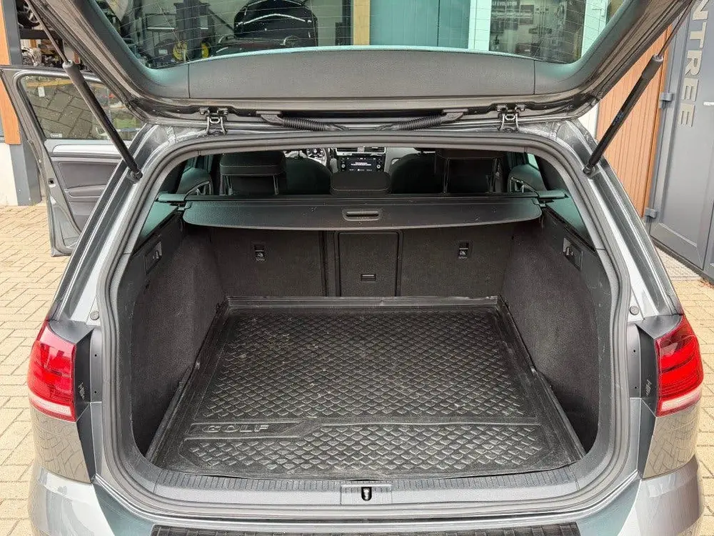 Volkswagen GOLF 1.5 TSI DSG 2x R-Line Pano Virtueel Stoelver uit 2019, foto 20