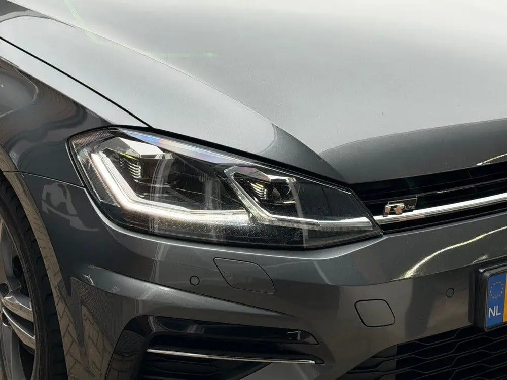 Volkswagen GOLF 1.5 TSI DSG 2x R-Line Pano Virtueel Stoelver uit 2019, foto 8