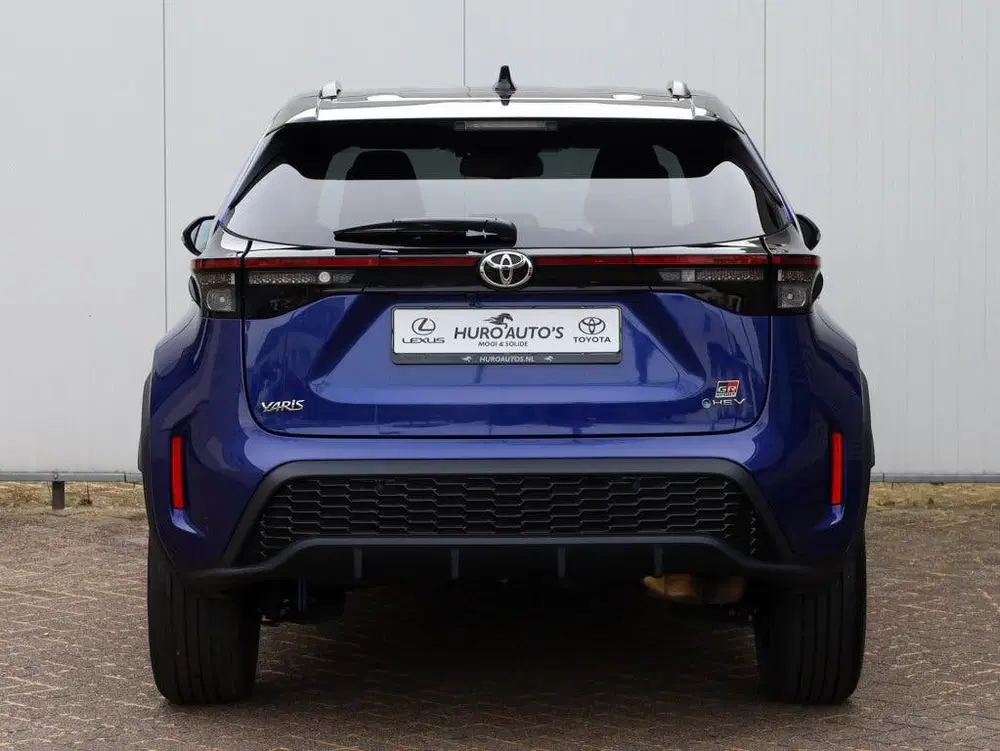 Toyota Yaris Cross 1.5 Hyb 130 GR SPORT uit 2024, foto 4