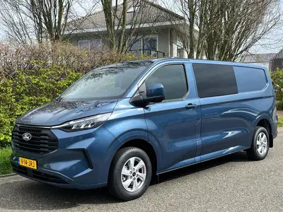 Ford Transit Custom L2H1 136 PK Limited Dubbele cabine uit 2024