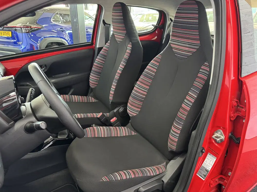 Citroën C1 1.0 VTi Shine Carplay Cruise Camera Airco uit 2021, foto 4