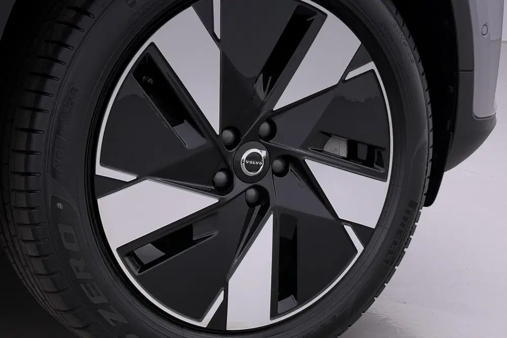 Volvo EX40 Single Motor Extended Range Plus 82 kWh uit 2026, foto 13