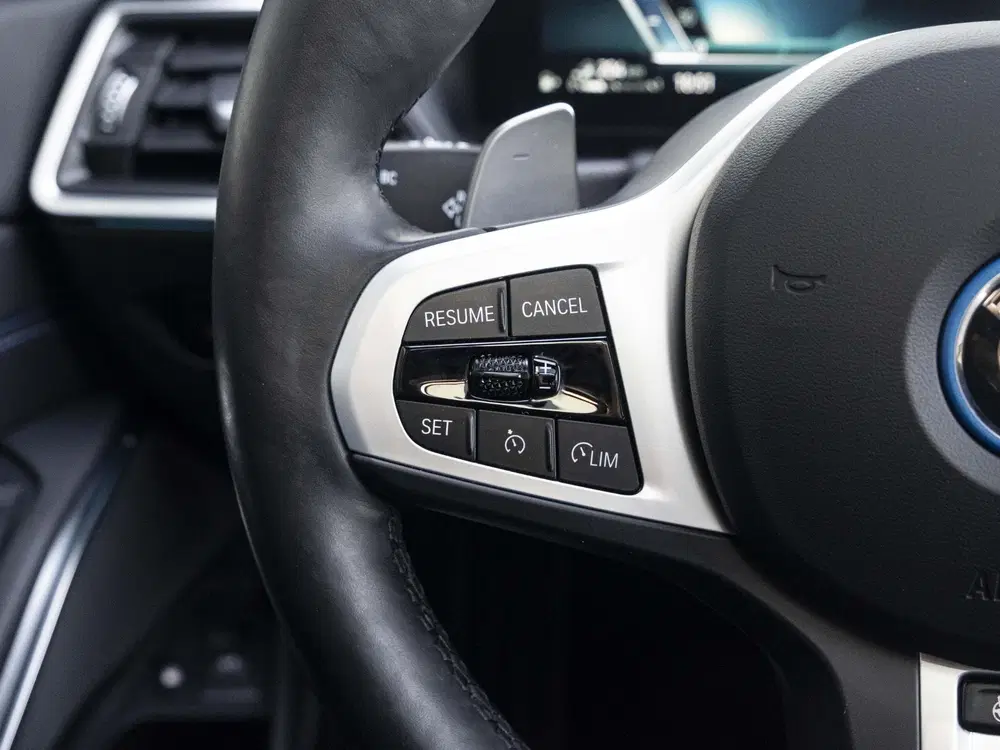 BMW 3-serie 320e Touring uit 2024, foto 17
