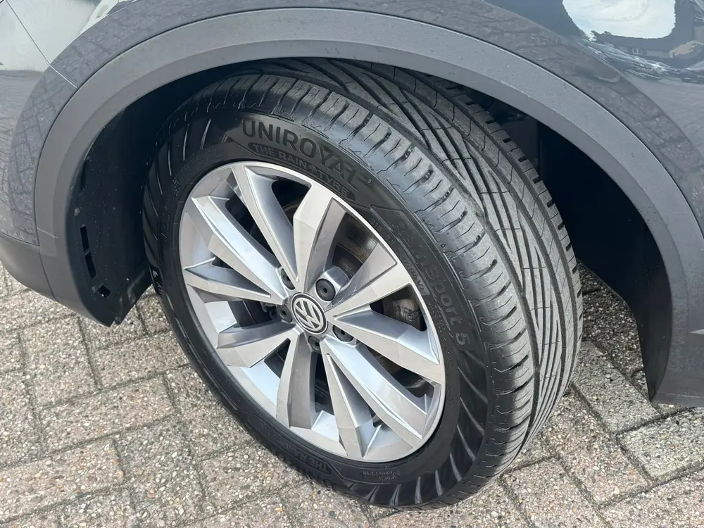 Volkswagen T-ROC 1.5 TSI Sport Camera Adaptieve cruise Digit uit 2019, foto 16