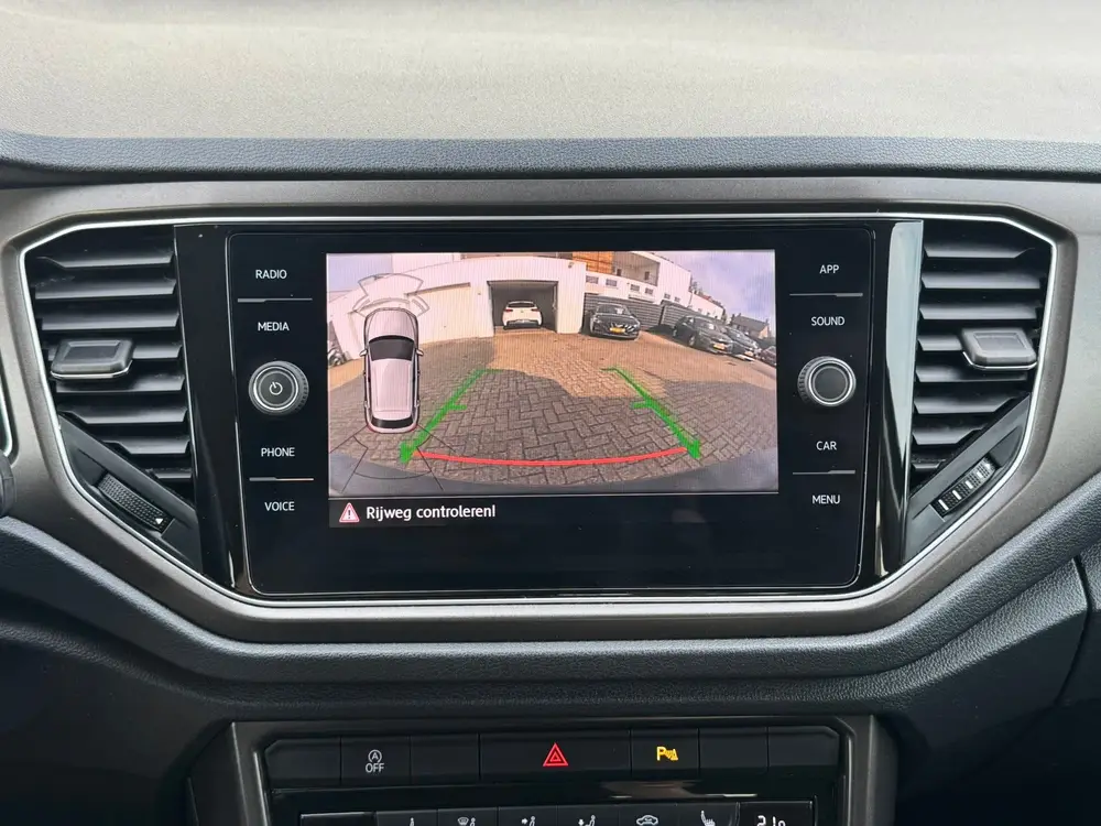 Volkswagen T-ROC 1.5 TSI Sport Camera Adaptieve cruise Digit uit 2019, foto 3