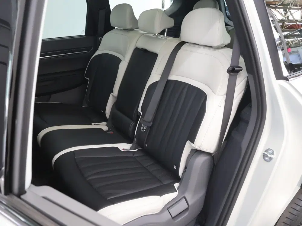 Kia EV9 GT-Line AWD 99.8 kWh uit 2026, foto 11
