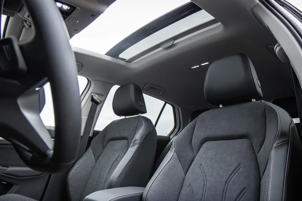 Volkswagen Golf 1.5 eHybrid 204pk DSG Style Edition | Panora uit 2026, foto 18