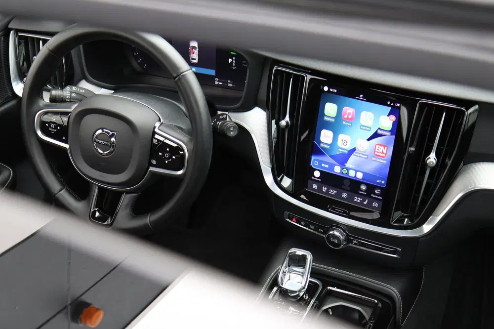 Volvo V60 2.0 T6 Recharge AWD Inscription Pano Leder uit 2022, foto 12