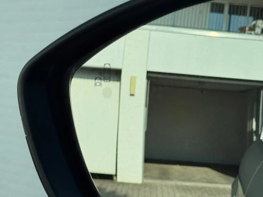 Jeep Avenger Summit 54 kWh SOH 96% Clima Camera Carplay uit 2025, foto 9