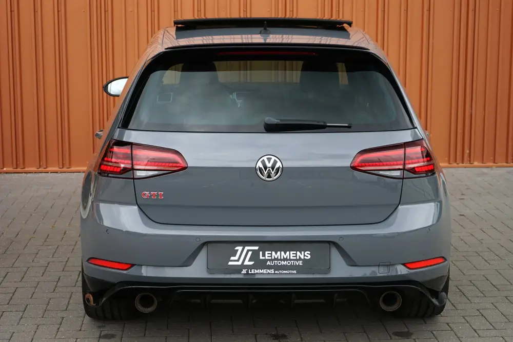 Volkswagen Golf 2.0 TSI GTI TCR 290PK DSG Panodak Akra DCC D uit 2020, foto 8