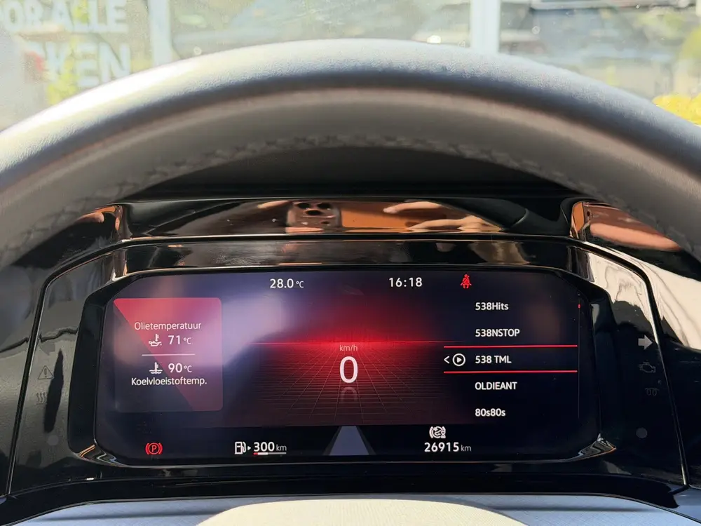 Volkswagen Golf 1.5 TSI Life | 19" LM | Camera | CarPlay | A uit 2023, foto 19