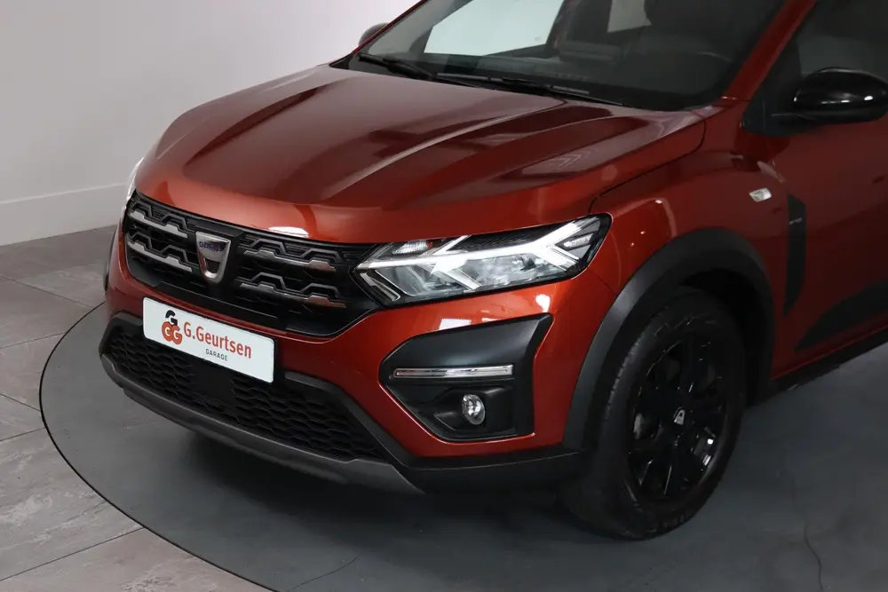 Dacia Jogger 1.0 TCe Extreme uit 2022, foto 10