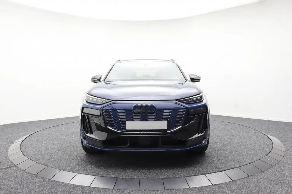 Audi Q6 e-tron Edition One 100kWh uit 2024, foto 4