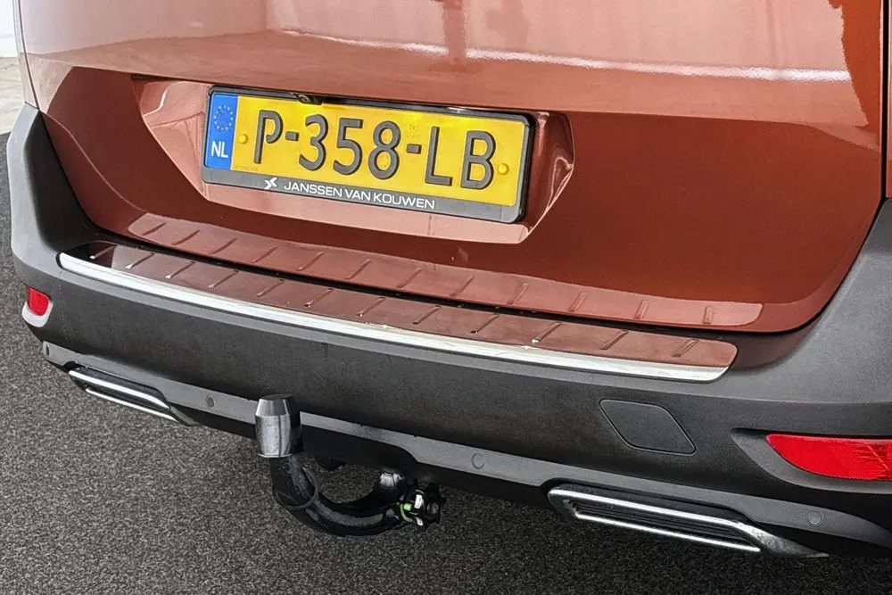 Peugeot 5008 1.2 PureTech Allure Pack Business Automaat uit 2022, foto 11