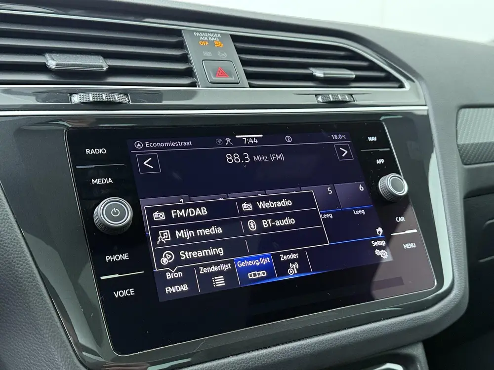 Volkswagen Tiguan 1.4 TSI eHybrid R-Line Business+ | 245 PK uit 2022, foto 15