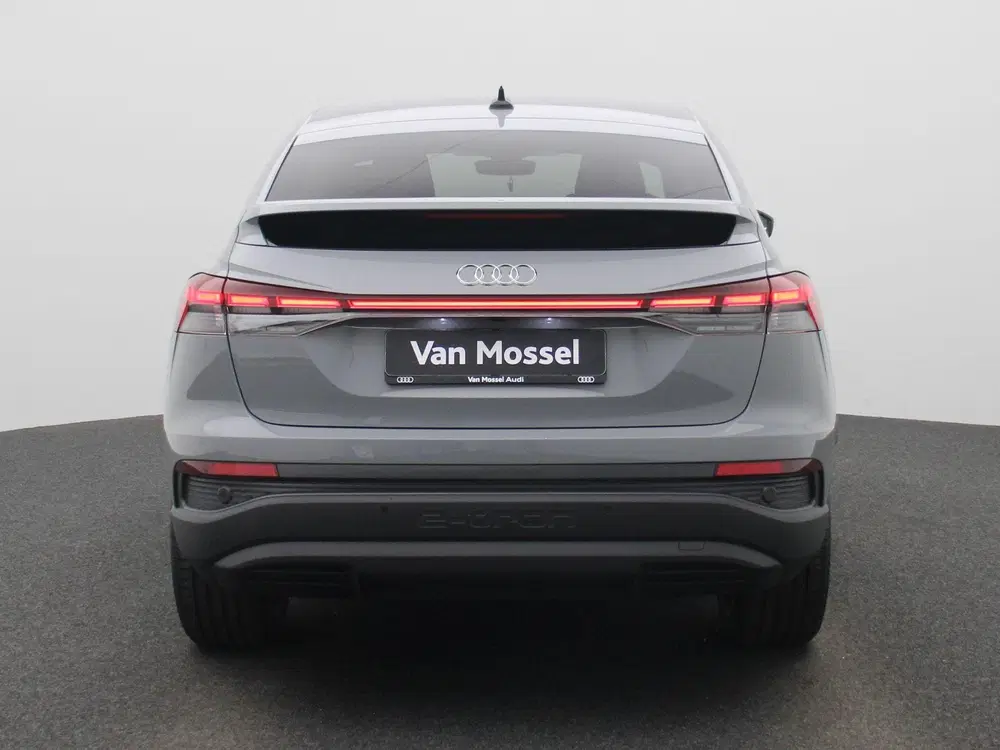 Audi Q4 e-tron 40 Edition 63 kWh l Climate control uit 2025, foto 5