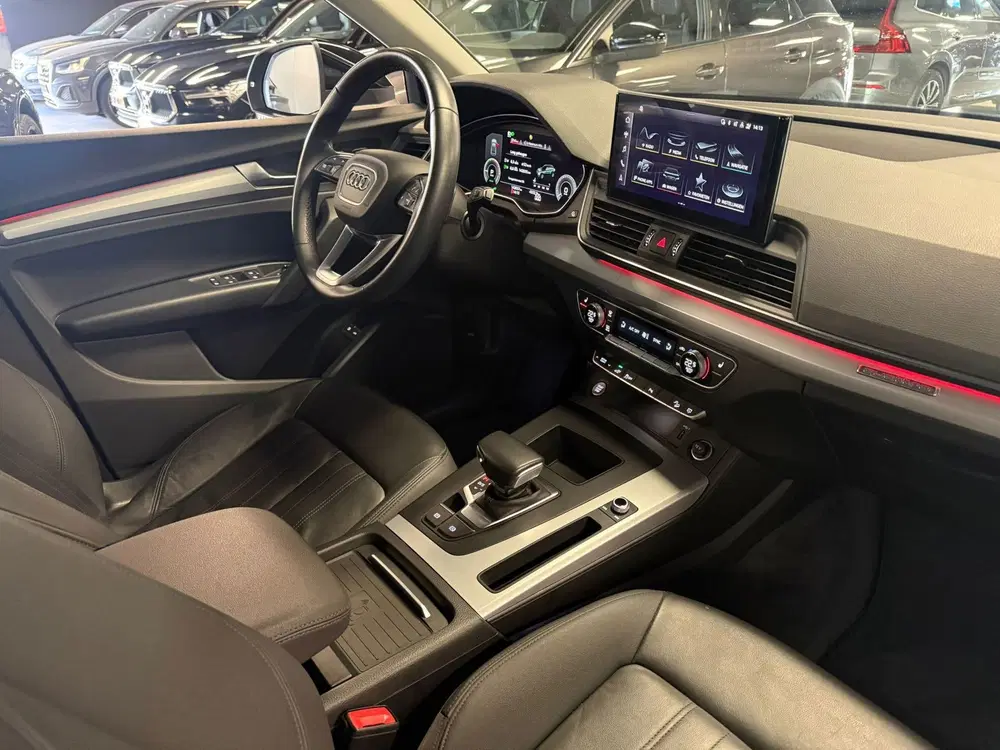 Audi Q5 50 TFSI e Advanced Black Edition uit 2021, foto 19