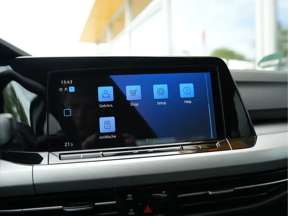 Volkswagen Golf 1.0 TSI Life | Draadloze telefoonlader | Cru uit 2021, foto 19