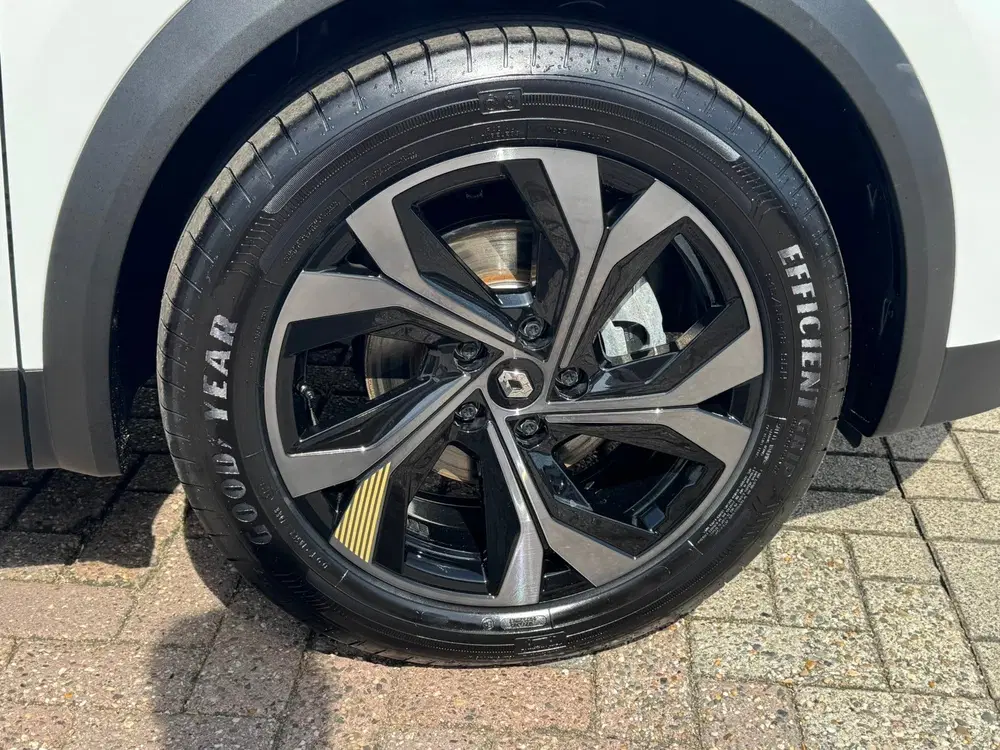 Renault Captur 1.6 E-Tech Hybrid 145 E-tech Engineered Ca uit 2024, foto 14