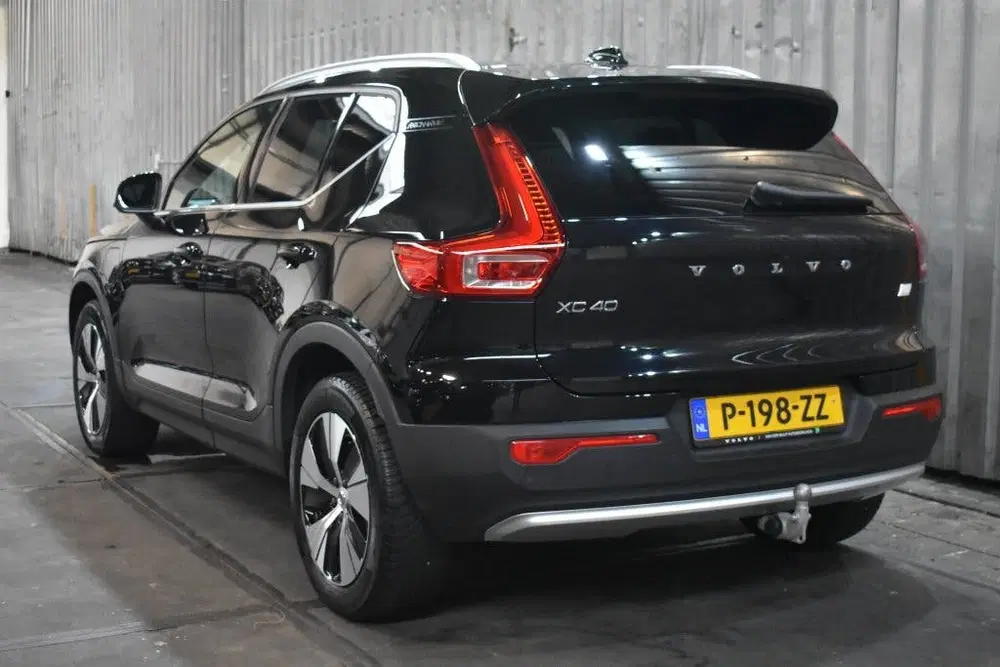 Volvo XC40 T4 211pk [Plug-In] Plus Bright uit 2022, foto 2