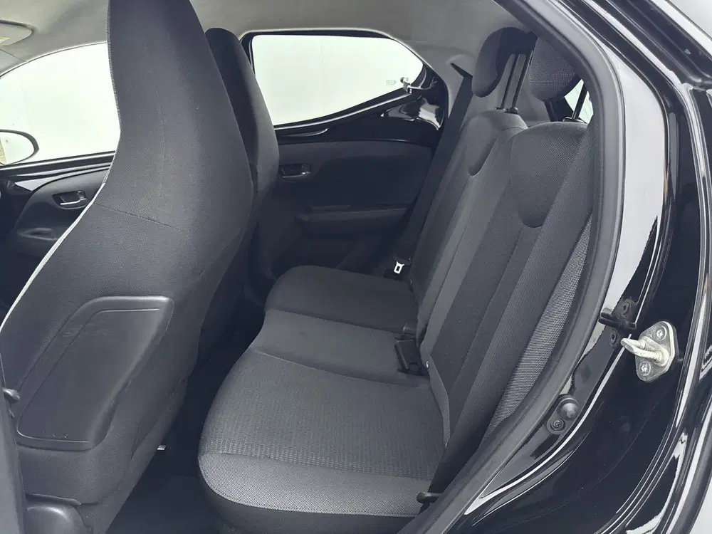 Toyota Aygo 1.0 VVT-i x-joy Automaat uit 2021, foto 16