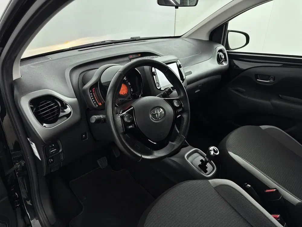 Toyota Aygo 1.0 VVT-i x-joy Automaat uit 2021, foto 17