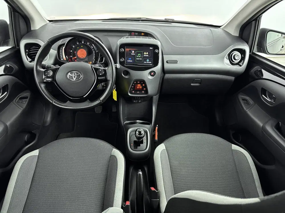 Toyota Aygo 1.0 VVT-i x-joy Automaat uit 2021, foto 4